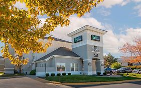 Extended Stay America Kansas City Lenexa 87th St